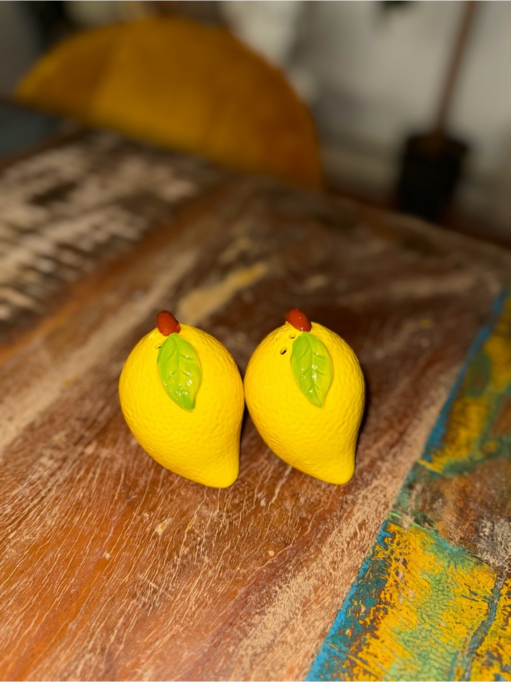Vintage Ceramic Lemon Salt & Pepper Shakers - Bright Yellow retro home